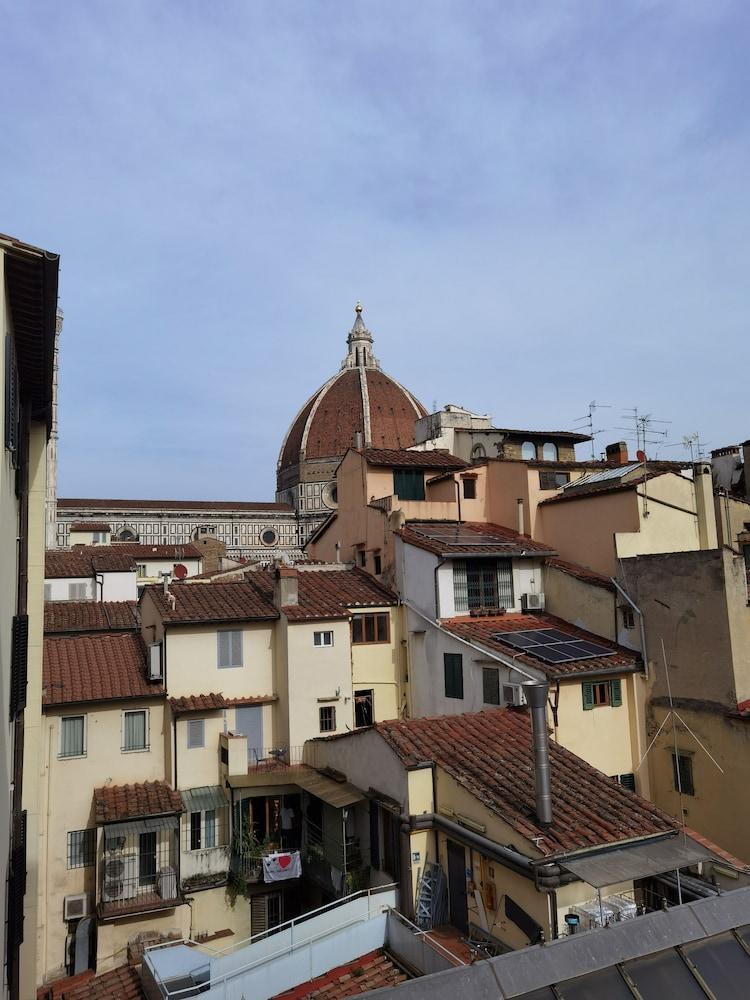 Residenza Della Signoria Pensión 3*
